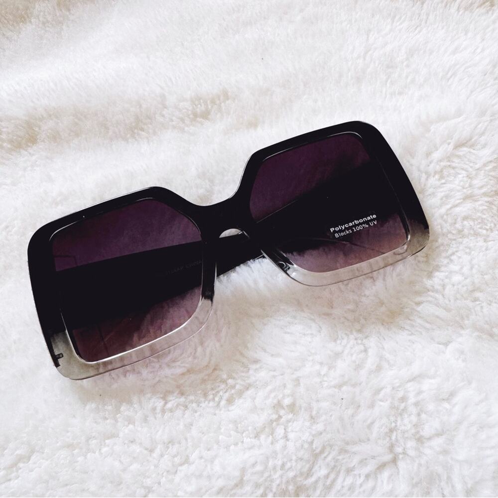 Junia Clear Black Oversized Sunglasses - Picture 2 of 10